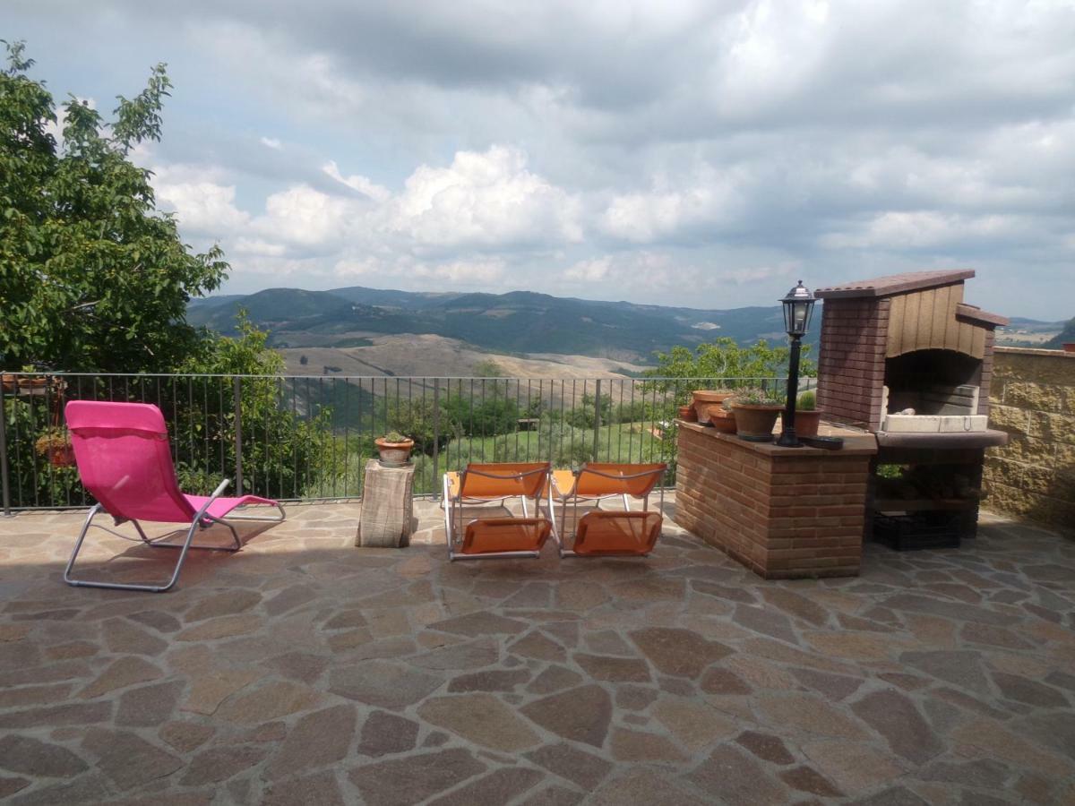 Casa Vacanze Santa Cristina Волтера Екстериор снимка